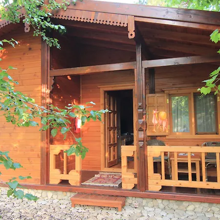 Maison d'hôtes Mitos 3*