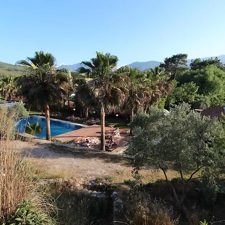 Maison d'hôtes Mitos 3*