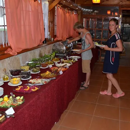 Maison d'hôtes Mitos 3*